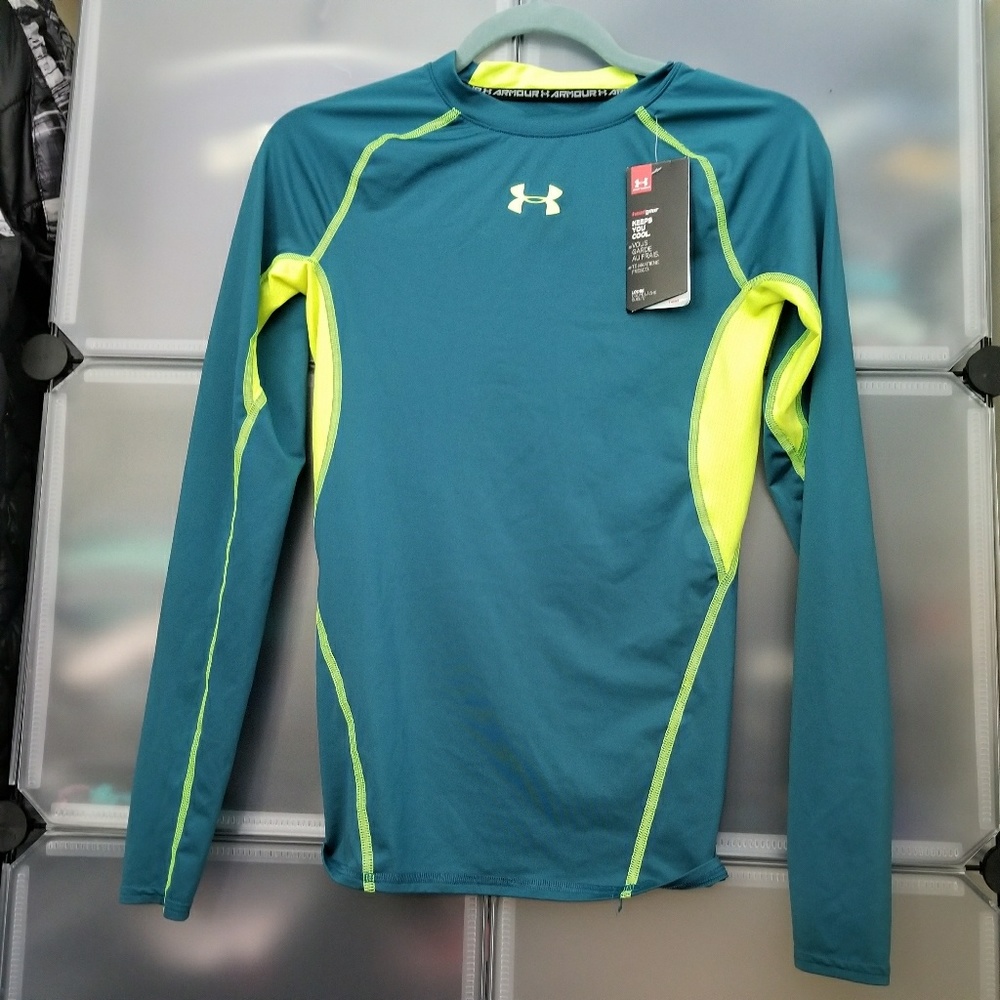 NWT- Small Under Armour compression shirt